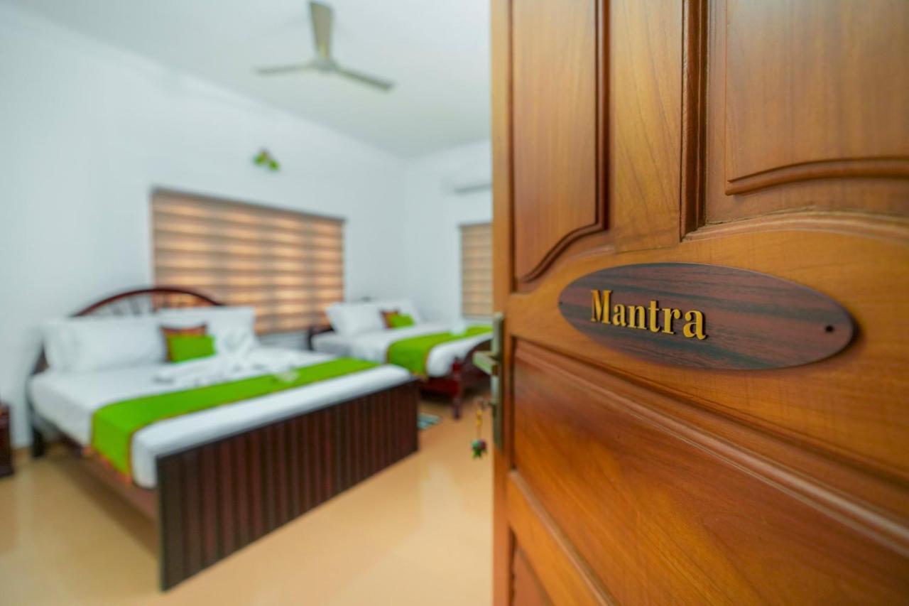 Parudeesa - Heavenly- Luxurious Palace Look-Near Cbd - Kerala - India With Breakfast Kaladi ห้อง รูปภาพ
