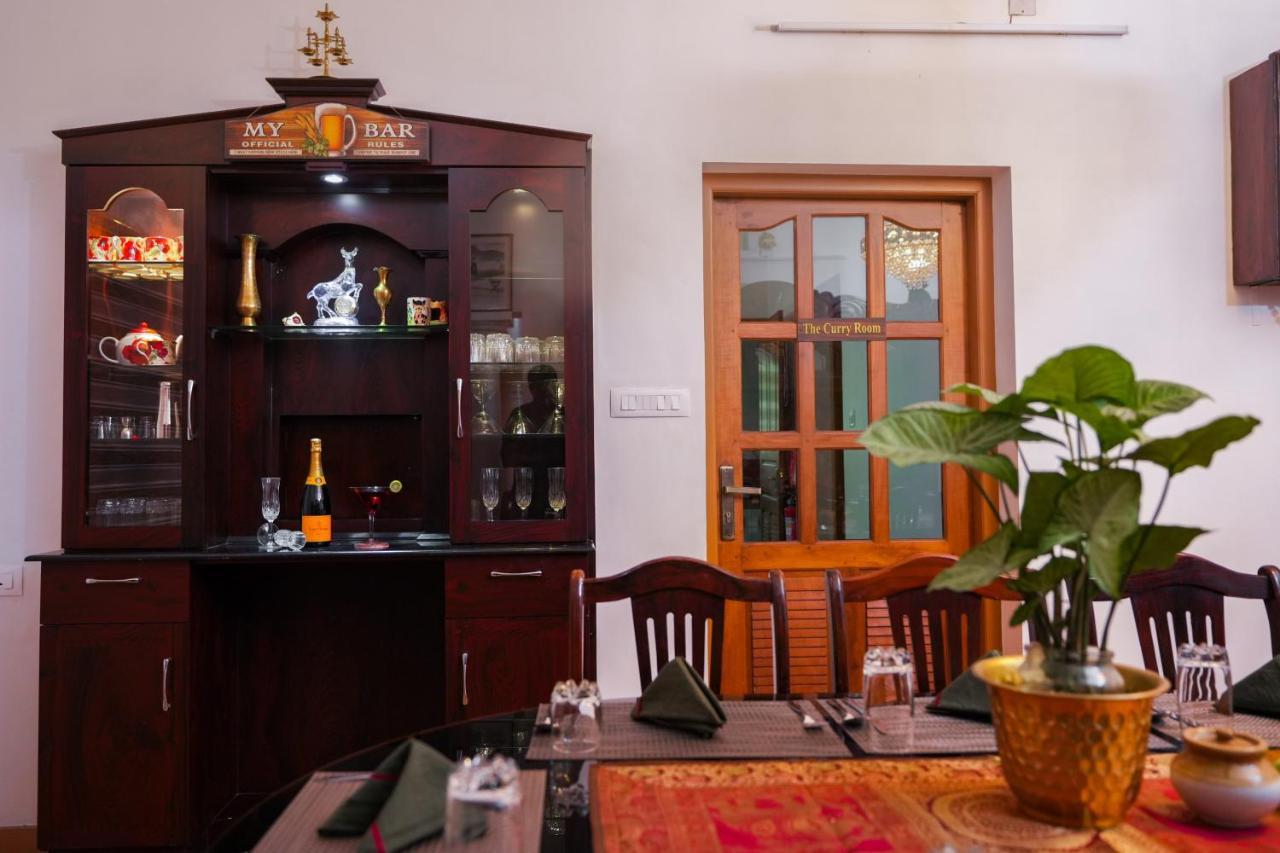 Parudeesa - Heavenly- Luxurious Palace Look-Near Cbd - Kerala - India With Breakfast Kaladi ภายนอก รูปภาพ