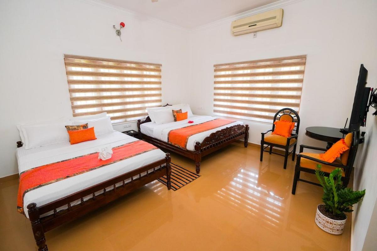 Parudeesa - Heavenly- Luxurious Palace Look-Near Cbd - Kerala - India With Breakfast Kaladi ภายนอก รูปภาพ